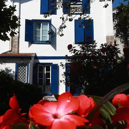 Ohartzia Hotel
